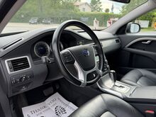 Volvo V70 Momentum 2.0 R5 D3 120kW, JÄRELMAKS!