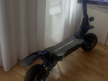 Электросамокат (в состоянии нового)