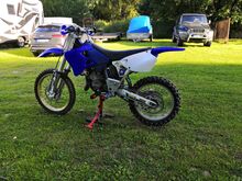 Yamaha YZ 125 2000a.