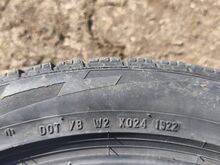 Pirelli rehvidM+S245/45 R19.