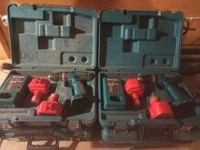 4 Makita akutrelli komplekti