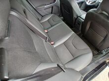 Volvo V60 MOMENTUM 2.0 D 120kW 2011A