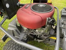 Садовый трактор/райдер Husqvarna 4x4 прицеп отвал