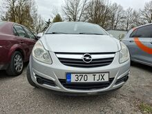 Opel Corsa D 2008a.