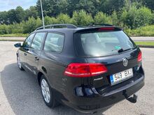 Volkswagen Passat 1.6 77кВт