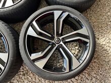 Volvo R-design 22” originaal veljed+suverehvid