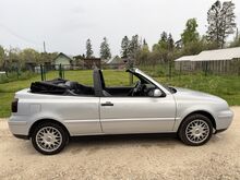 Volkswagen Golf Cabrio