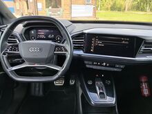 Audi Q4 e-tron S-LINE 4WD 50 EDITION ONE GREY