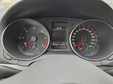 Volkswagen Golf 1.6Diisel, 77kW, automaat