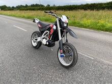 Müüa Aprilia SXV550 53kw Supermoto