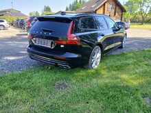 Volvo V60 R-Design 2.0 257 кВт AWD