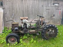 Müüa traktor