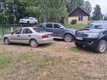 O: toyota,nissan,mitsu,mb
