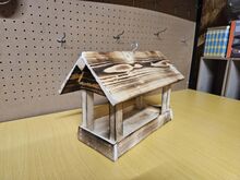 Новый скворечник ручной работы