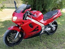 Honda VFR750F