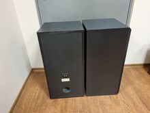 CERWIN VEGA CD-20 FLOORSTANDING SPEAKERS