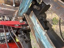 Oma valmistatud traktor