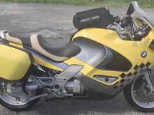 BMW K1200RS
