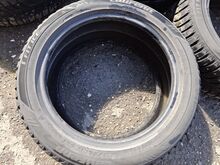 215/50/R17 Laufen 8.6 mm naastrehvid i Fit Ice