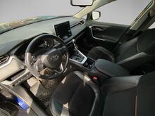 2020 Toyota RAV4 Luxury PLUS