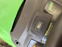 Садовый трактор John Deere D130 22 л.с.