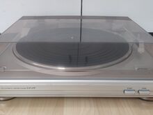 Denon DP-29F Turntable