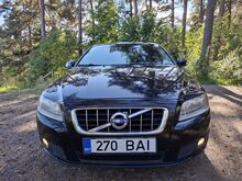 Volvo V70 D5