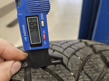 Goodyear Ultragrip Ice 2 245/45R18