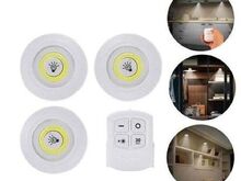 3 led valgustit puldiga