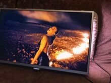 PHILIPS 32" Android Ambilight TV