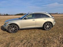 M/V infiniti fx35 3,5 209kw plus lpg