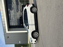 BMW X1 sDrive18d 110кВт (2018)