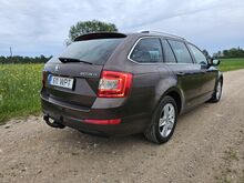 Skoda Octavia 1.6 77kw automaat 4L/100km