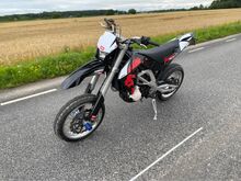 Müüa Aprilia SXV550 53kw Supermoto