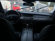 BMW 750Li xDrive F02 Long 2012 – VARUOSAD / LAMMUT