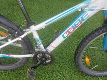 Maastikuratas CUBE Kid 240 (24 tolli)