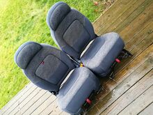 Ford Galaxy / VW Sharan integreeritud lasteiste