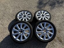 Volvo 17 tolli originaal valuveljed