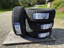 205/60R16 Sailun ICE BLAZER SPIKE 96T XL Naast