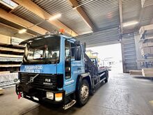 Volvo FL618 kraanaga hüdroplaat