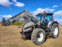 Traktor Valtra M120