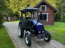Traktor T25