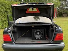 ​M: Mercedes-Benz E320 W210 3.2 162kW (Elegance)