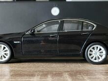 BMW 535i 1:24 mudel модель БМВ