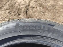 Pirelli rehvidM+S245/45 R19.