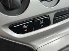 Ford Focus 1,6 77кВт, ШИПОВАННАЯ РЕЗИНА В КОМПЛЕКТЕ