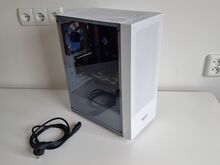 MSI lauaarvuti / Windows 11 / 16GB Ram / SSD