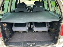 Ford Galaxy Ghia  2,0 107kw, 6 KOHTA