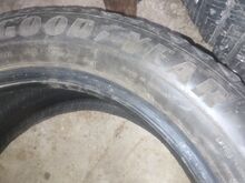 225/55 R17 Goodyear ultragrip naastrehvid