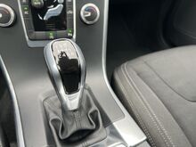 Volvo XC60 2.0 D4 133kw, TOODUD HOLLANDIST